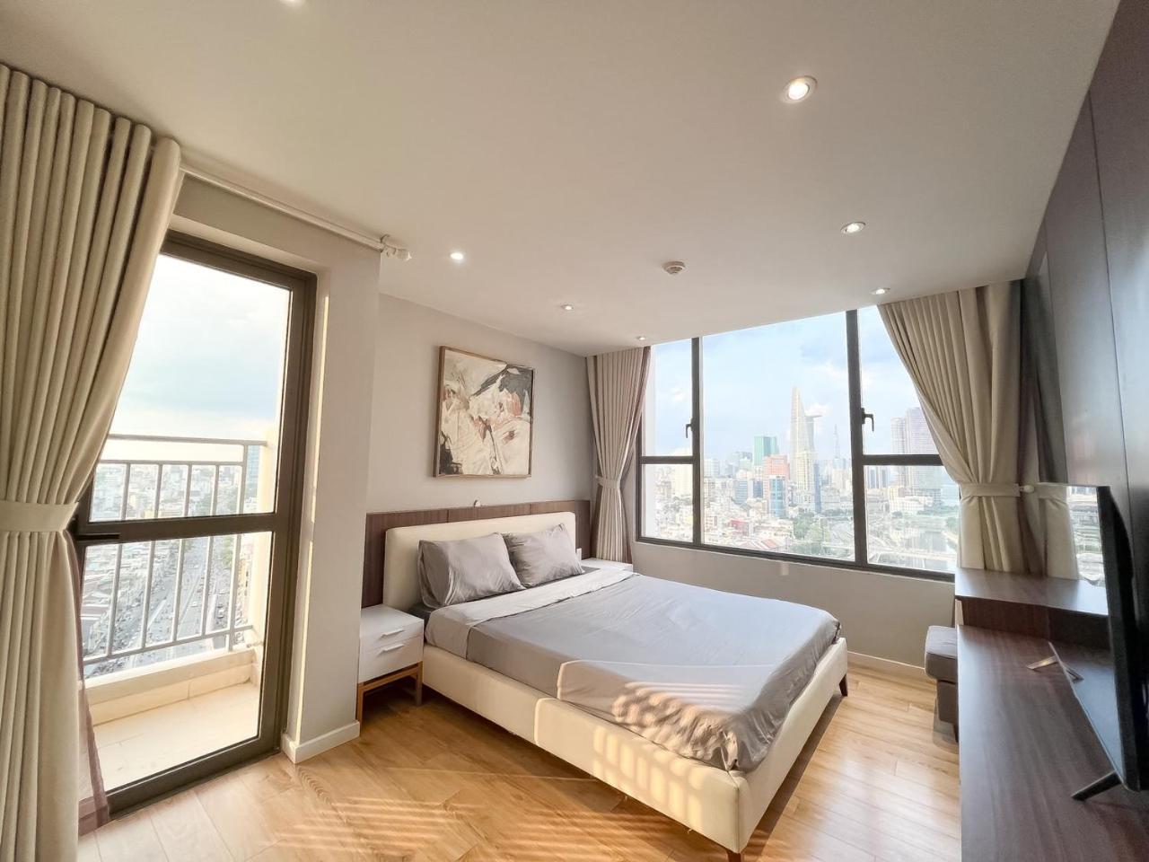 Summerset Apartment- Rivergate District 1 Căn hộ *