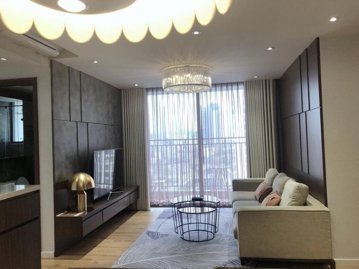 Summerset Apartment- Rivergate District 1 *